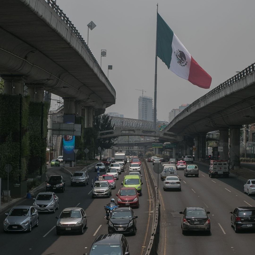 Engomados y Placas de Carros que dejan de transitar por Hoy No Circula CDMX y Edomex 30 de junio 2026